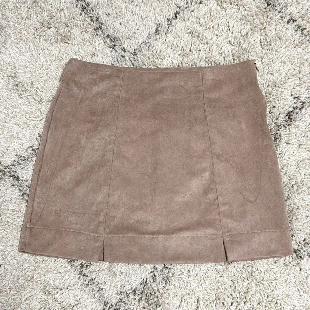 She + Sky Micro Suede Mini Skirt Size Large